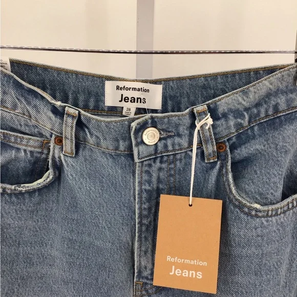 NWT Reformation Women’s Wilder Jeans Size 28 - Picture 2 of 4